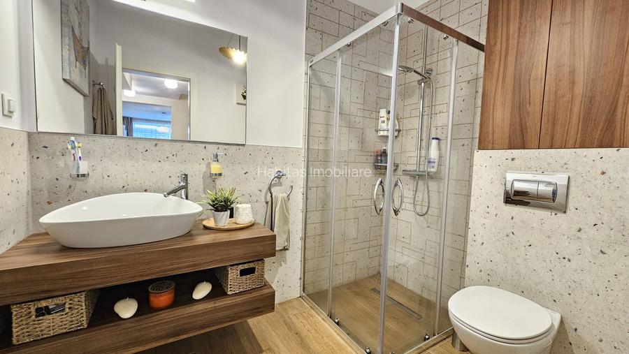 0 % comision, Casa superba, ultrafinisata, cartier Voronet-Iris - 9