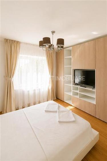 Apartament luminos cu 2 camere decomandate, Rasnov, Brasov. - 3