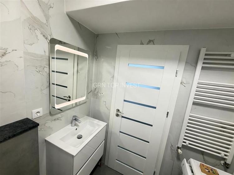 Apartament 3 camere 2 bai balcon parcare zona Calea Surii Mici - 17