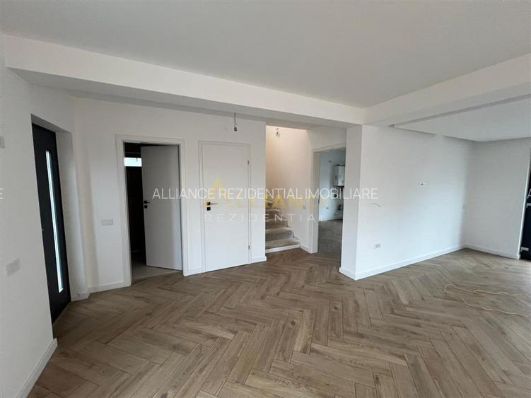 Casa individuala - 3 camere  - 2 bai - 100 mp utili-teren 215mp - 9