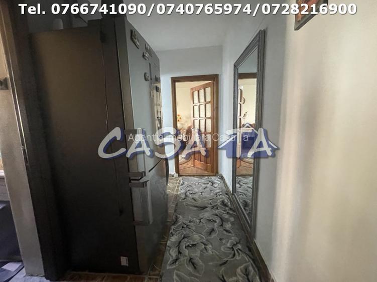 Apartament 3 Camere, Etaj 2, Strada Aleea Plopilor - 11