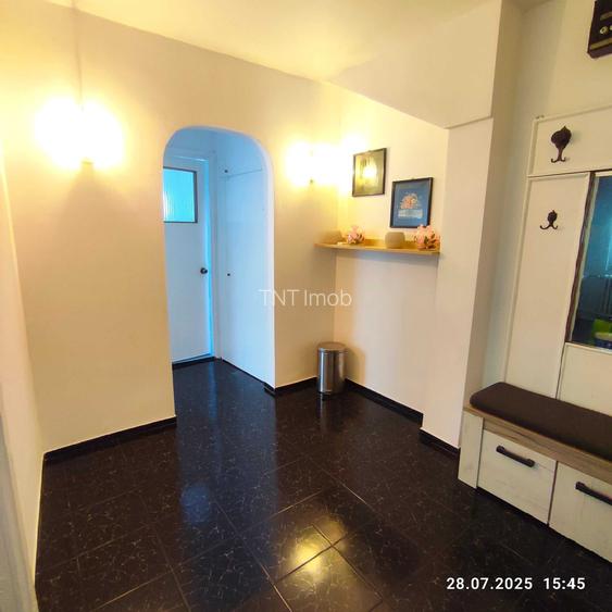 Apartament 2 camere Gorjului  | decomandat | 8 minute metrou | 52 mp - 6