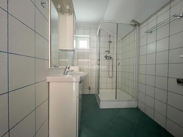 Apartament 4 camere, deosebit – mansardă spațioasa - 22