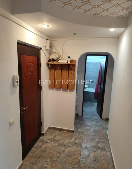  Apartament 2 Camere de Vanzare – Zona Dacia, Constanta  - 2