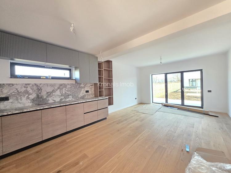 Casă individuală pe parter 105mp utili, teren 520mp, Stupini - 11