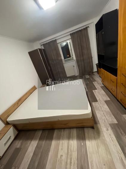 Garsoniera  Sector 4 Metalurgiei - 2