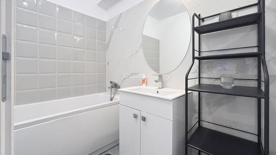Apartament modern - 2 camere - 2 bai - Loc de parcare - Calea Aradului - 10