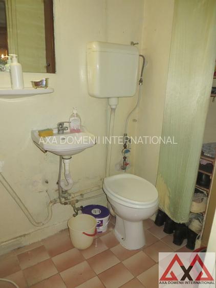 Apartament 4 camere Titan - metrou Nicolae Grigorescu - etaj 1 - bloc H - 9