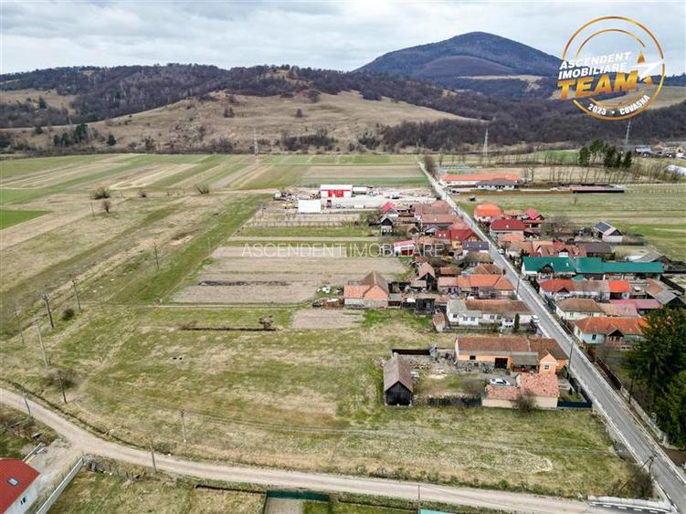 Film! +1.300mp teren partial intravilan, Micfalau, zona linistita, potential apr - 5