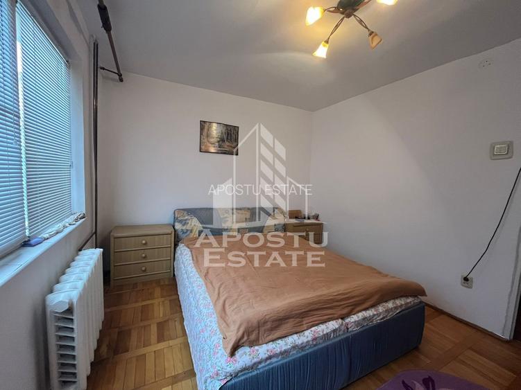 Apartament  cu 2 camere, semidecomandat, etaj intermediar, Dambovita - 4