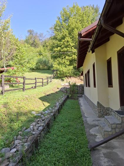 Pensiune agroturistică lângă București | Business funcțional | Iedera de Sus, DB - 20