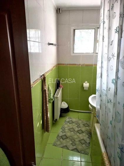 Apartament cu 2 camere, etaj 3/4, zona Podu Ros - 7