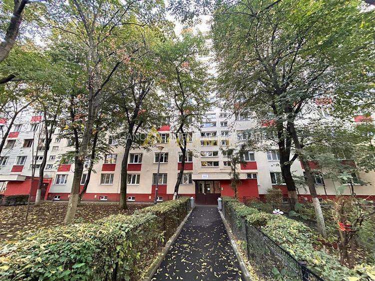 Apartament 3 camere luminos cu loc de parcare - 19