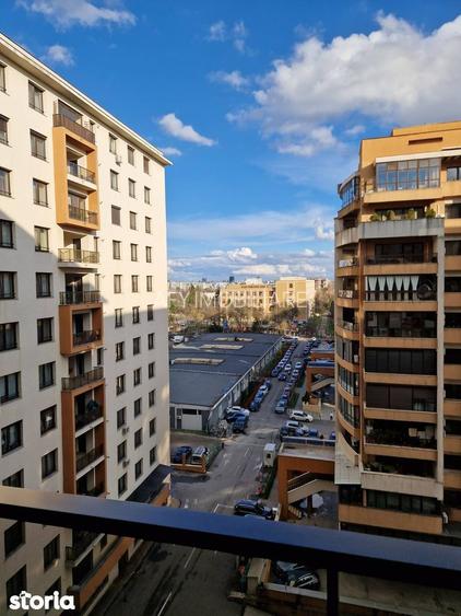 Proprietar, inchiriez apartament cu 3 camere, Bloc 2017, 2xbai, AC - 15