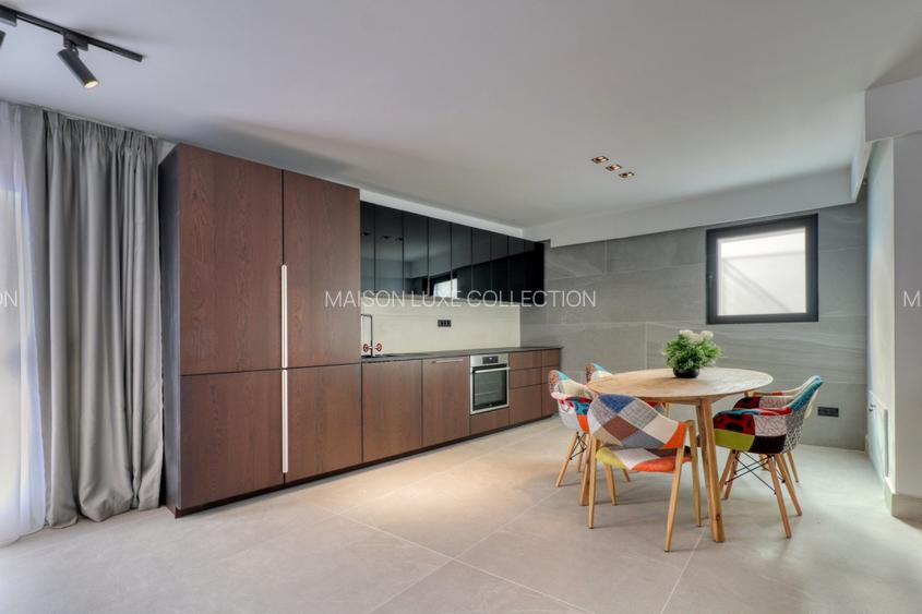 DE INCHIRIAT APARTAMENT 3 CAMERE CU PARCARE- DOMENII- 1 MAI - 5