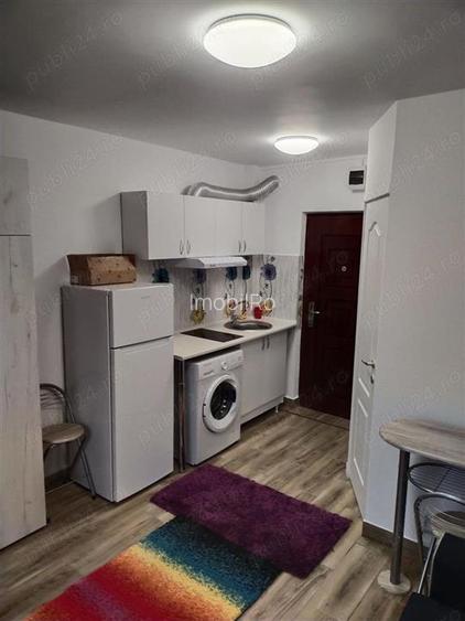 Garsoniera - zona Granit - 6