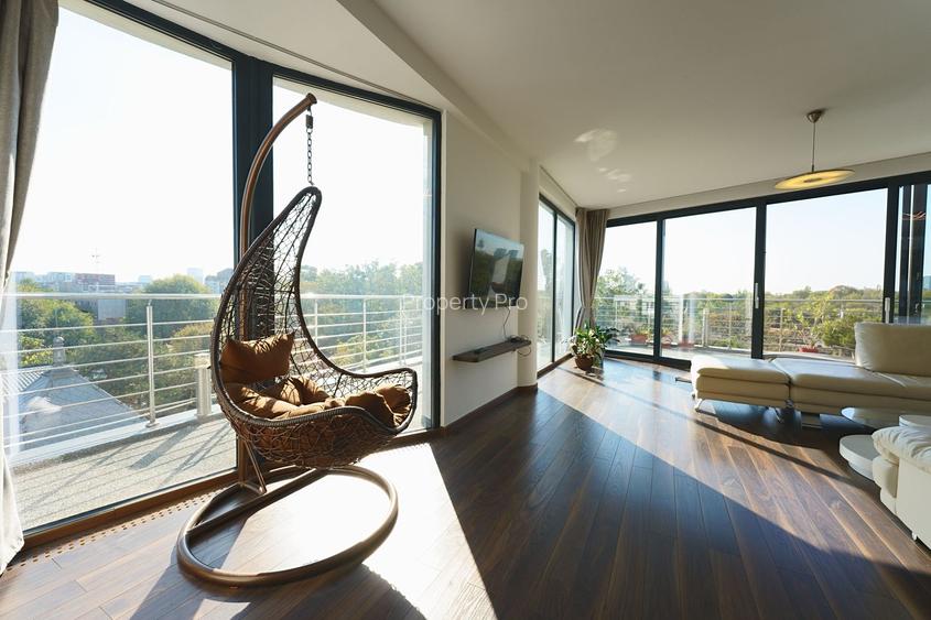 Panoramic View to Herastrau Lake, 5 rooms apartment - 3