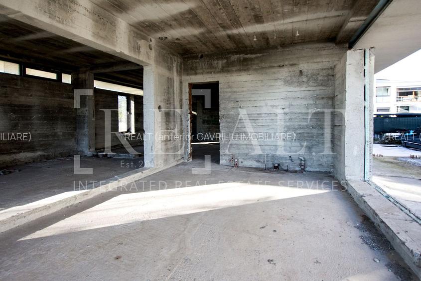 Vanzare casa. vila 7 camere | Arhitectura deosebita, Deschidere lac | Petricani - 21