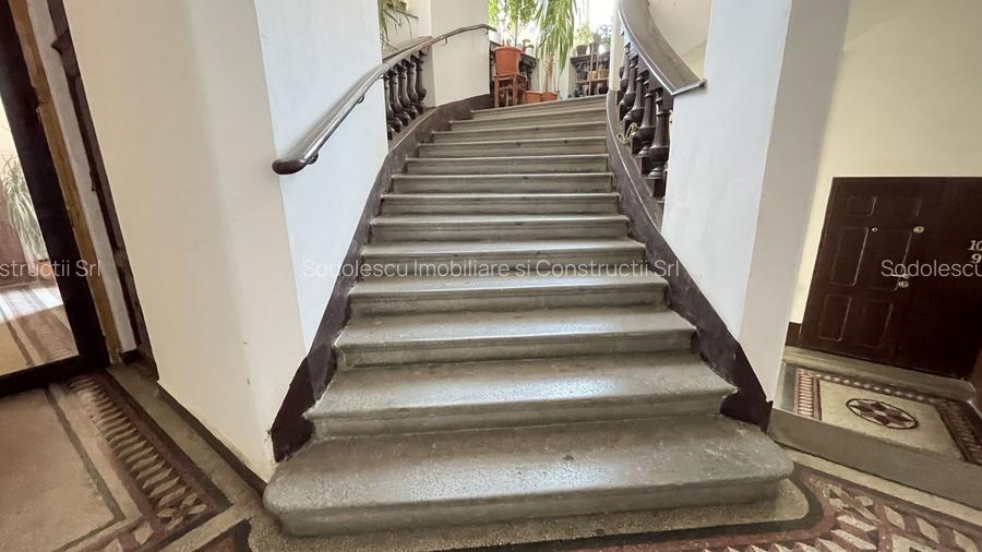 Apartament  spatios de vanzare intr-o cladire istorica - 19