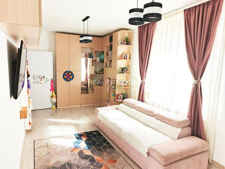 2 Camere 54 mp  +loc parcare Solstitiului - 12