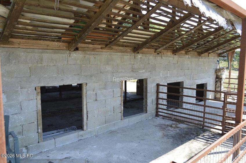 Bogati - Glimbocel, Ferma Zootehnica, Cladiri 1996 mp, Teren 4.89 ha - 24