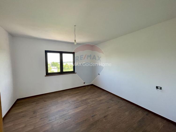 Casa / Vila in Sat Nou / Panciu - 16