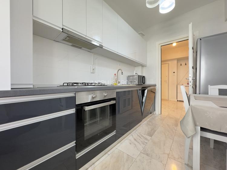 APARTAMENT DECOMANDAT  2 CAMERE ROYAL TOWN COPOU spre inchiriere - 8