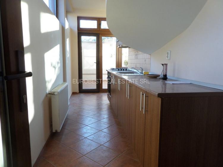 Aparatorii Patriei, inchiriere casa P+1+Pod, 175 mp totali+ Pod 60 mp, - 7