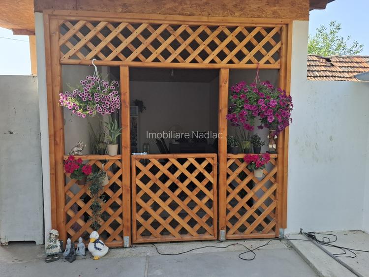 Casa 3 camere in Nadlac renovata recent - 11