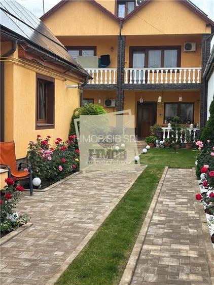 Casa 8 camere 6 bai 450 mp teren in zona Terezian - 12
