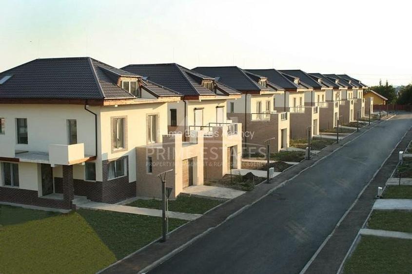 De Vanzare Vile individuale cu garaj, 447mp teren-Austrian Village - 16