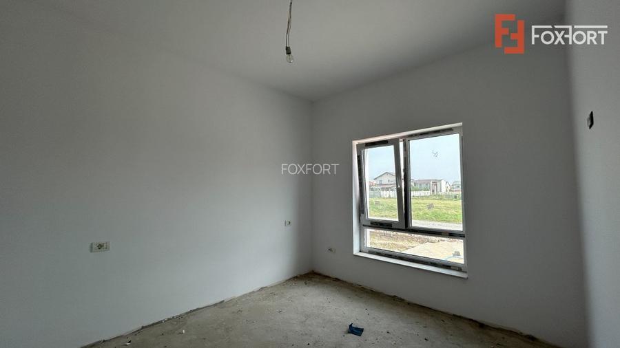 Duplex 5 camere spatios, cu 3 locuri de parcare - Dumbravita - 18