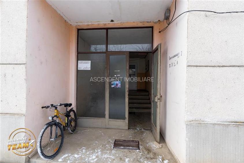 Apartament 2 camere,improspatat, decomandat,balcon,pivnita,Targu Secuiesc - 11