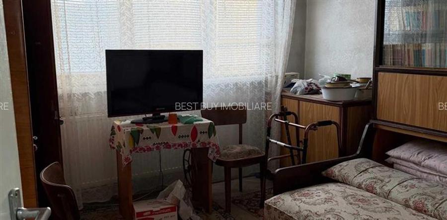 AP.2 CAM ET.3/7 VEDERE SPATE SECTOR 1 ION MIHALACHE METROU 1 MAI - 4