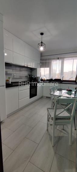 De vanzare apartament cu 3 camere zona Garii - 6
