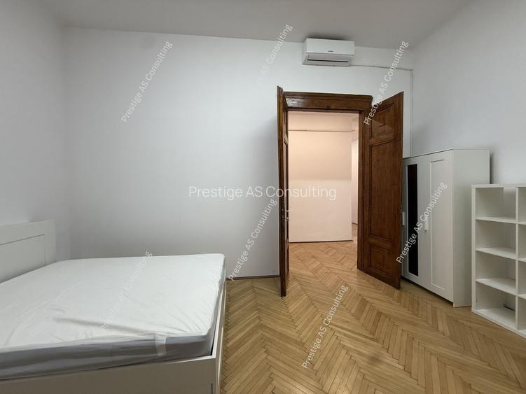 Apartament Patrimonial 150 mp | Balcon cu vedere directa spre Piata Victoriei - 12