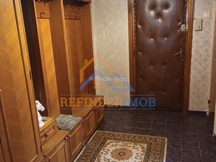 3 camere Rahova etaj 1, loc parcare, reabilitat - 4