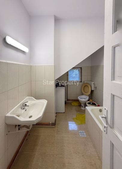 Ultracentral Ploiesti – parter de vila cu sarmul anilor ’50 - 3