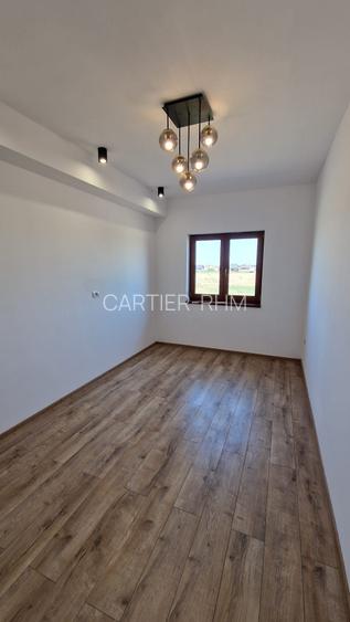 De vanzare 1/2 Duplex Sacalaz - 12