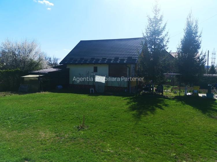 Casa vacanta, Budeasa, teren 652 mp, mobilata - 4