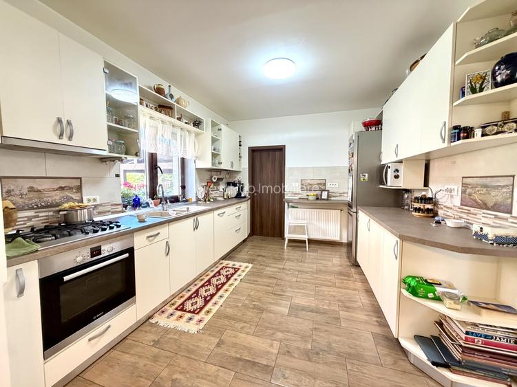 Casa individuala, 4 camere, 120 mp utili, 815 mp teren - Dumbravita - 15