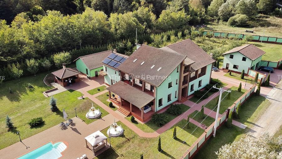 PROPRIETATE DEOSEBITA - LIZIERA PADURII - 57