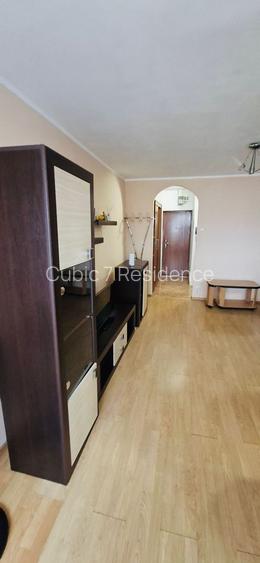 Garsoniera mobilata, bloc 1981, Bld. Chisinau- Basarabia - 9