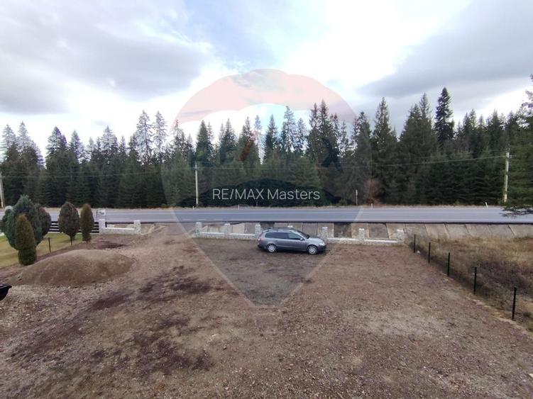 Casă / Vilă cu 8 camere de vânzare - 6