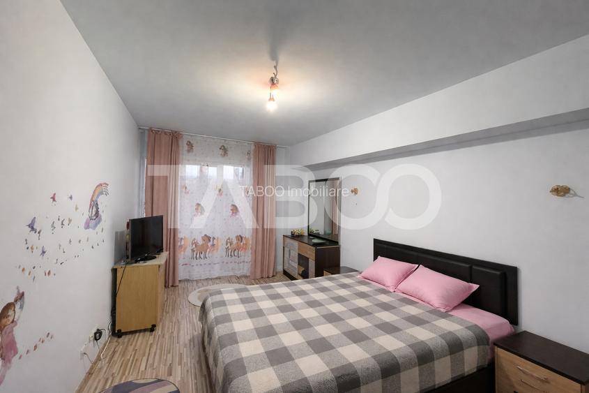 Apartament de vanzare 3 camere bloc nou zona Edgar Quinet Manastur - 3