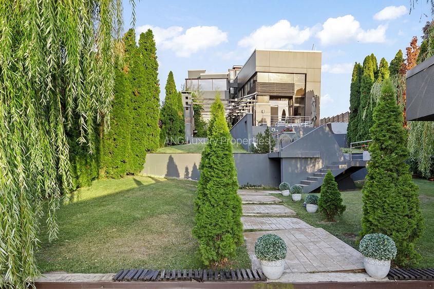 Vila Exclusivistă cu Deschidere la Lac, Piscină și Garaj pentru Barcă în Snagov - 11