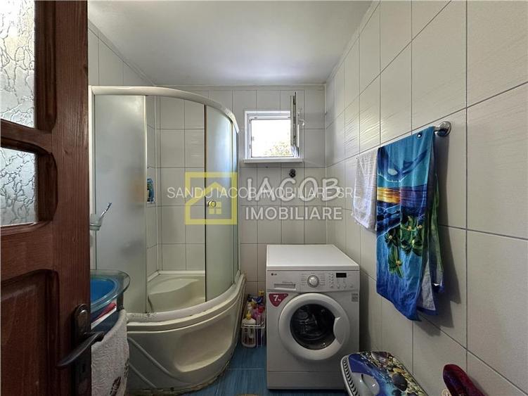 Apartament 3 camere decomandate – Str. Metalurgiei, Bacău - 15