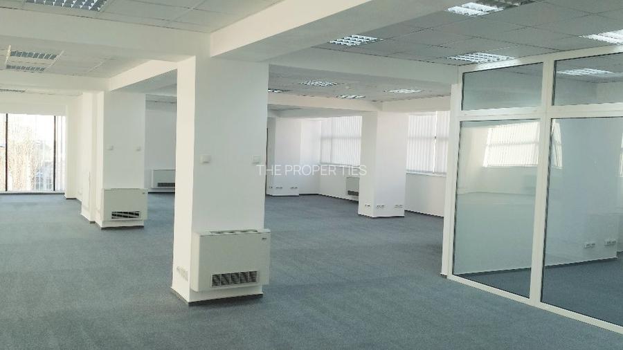 Comision 0! Spatii birouri/clinica in zona Expozitiei - 210 si 333mp - 13