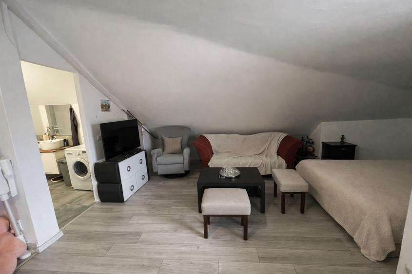 Apartament cu o cameră zona Lunei