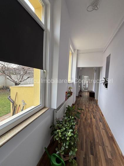 Vilă de închiriat zona Parvan - 34